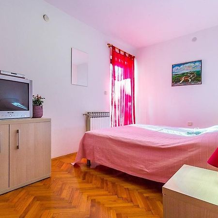 Apartments Valbandon Fazana Ngoại thất bức ảnh